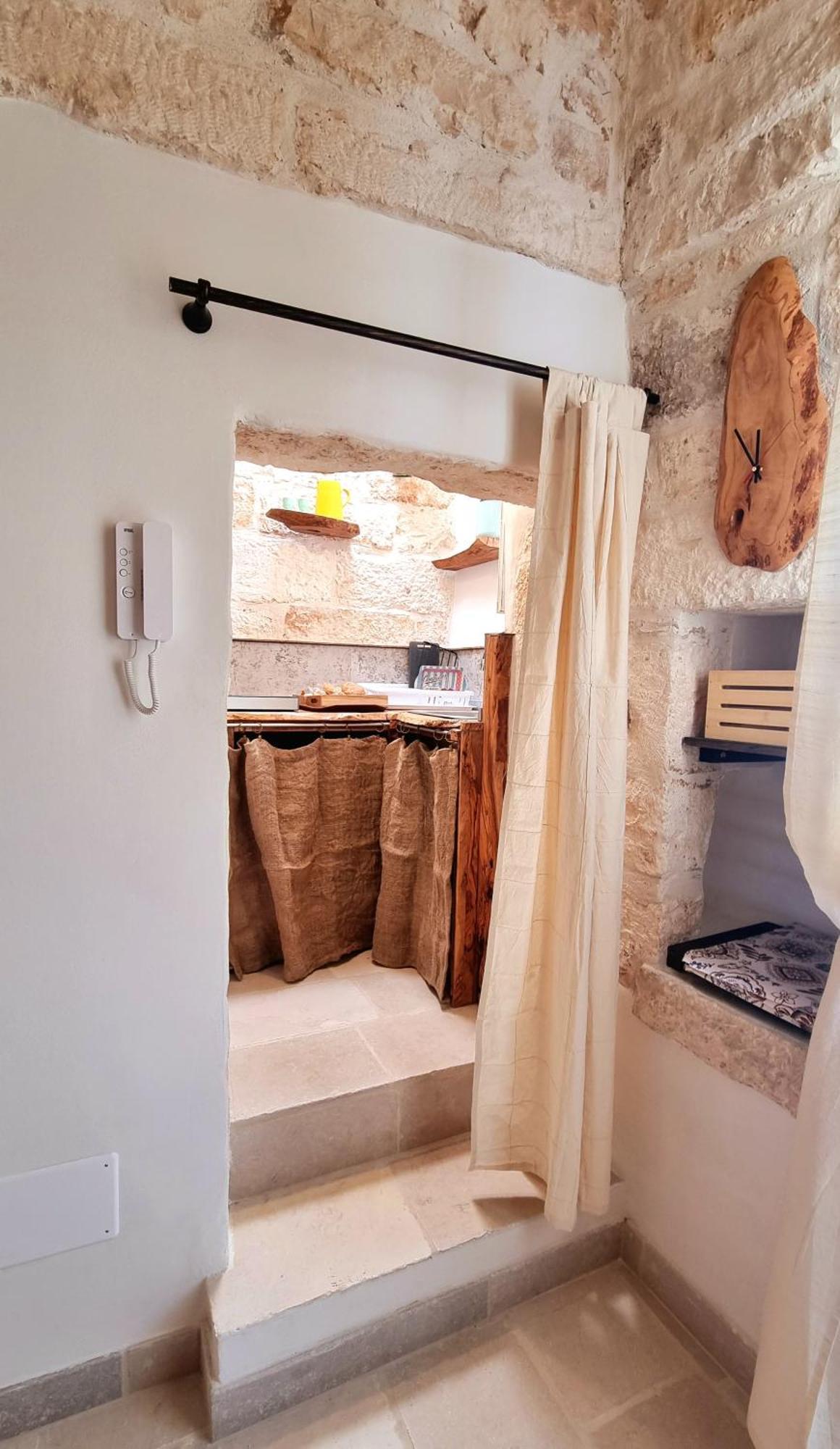 Petra Bianca Luxury Suite Ceglie Messapica Exteriör bild